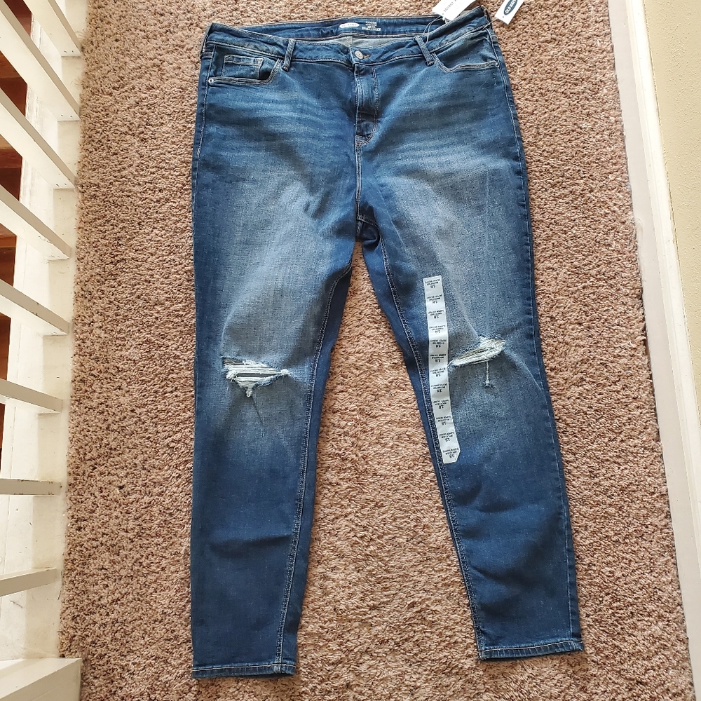 Old Navy Rockstar Super Skinny High Rise